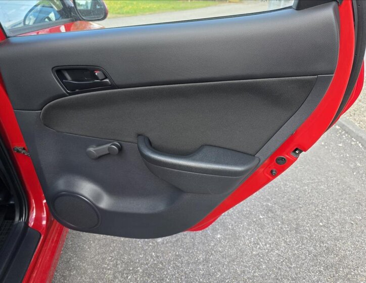 Hyundai i30 Hatchback 1,4 l 77 kw