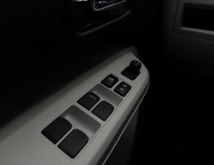 Suzuki Ignis Hatchback 1,2 l 66 kw