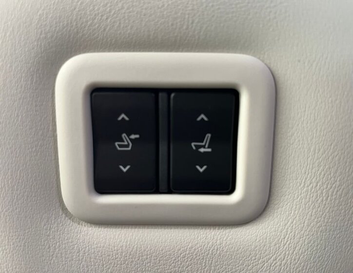 Mazda MX-30 SUV / Terénní 0,0 107 kw