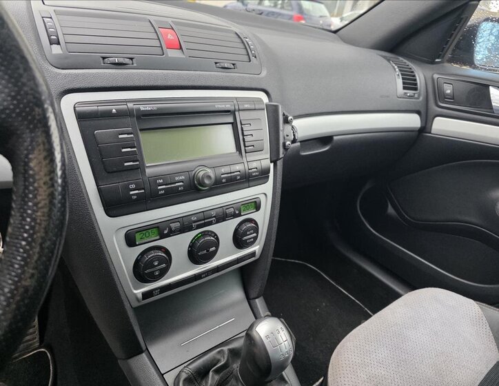 Škoda Octavia Kombi 2,0 l 125 kw