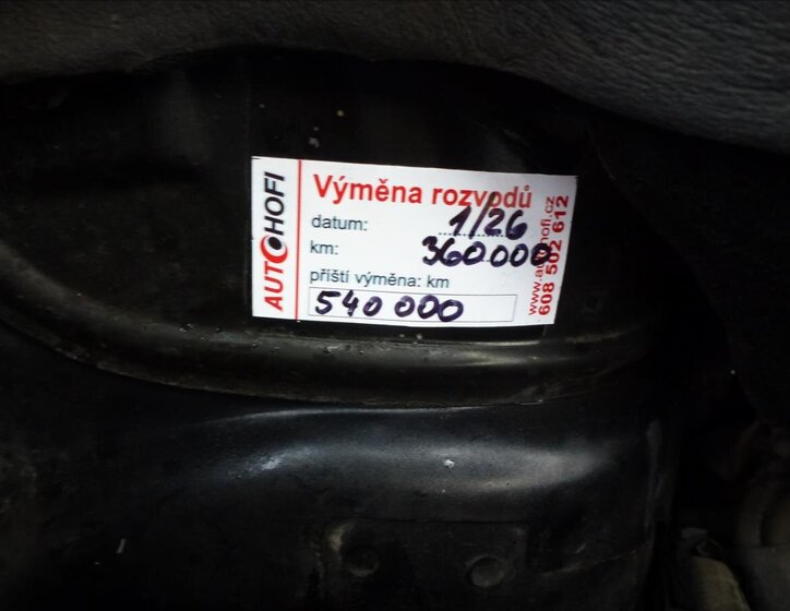 Volkswagen Touran Kombi 2,0 l 100 kw