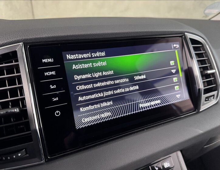 Škoda Karoq SUV / Terénní 2,0 l 110 kw