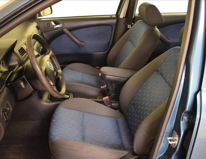 Škoda Octavia Liftback 1,9 l 66 kw