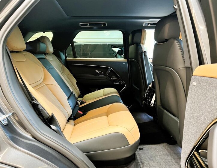 Land Rover Range Rover Sport SUV 3,0 l 221 kw