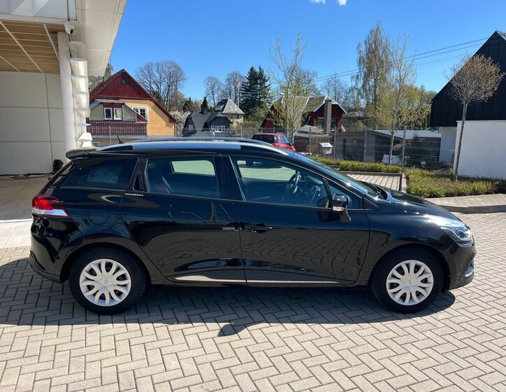 Renault Clio Kombi 1,1 l 54 kw