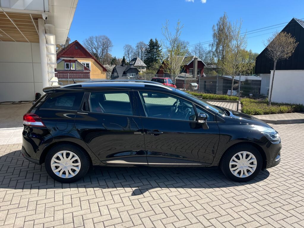 Renault Clio Kombi 1,1 l 54 kw