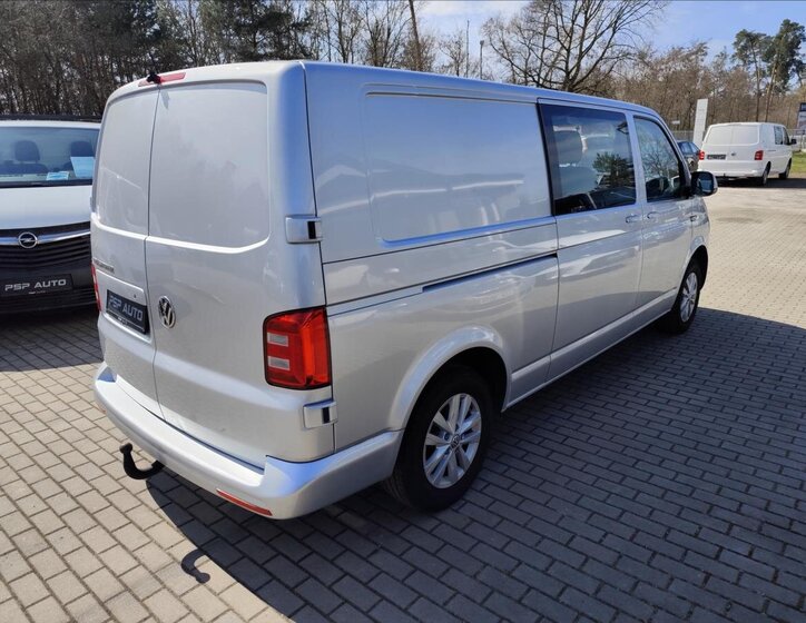 Volkswagen Transporter Kombi 2,0 l 110 kw