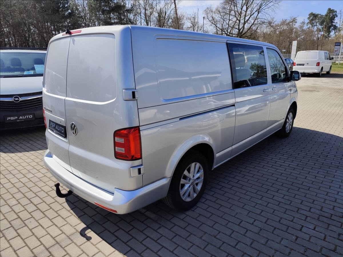 Volkswagen Transporter Kombi 2,0 l 110 kw