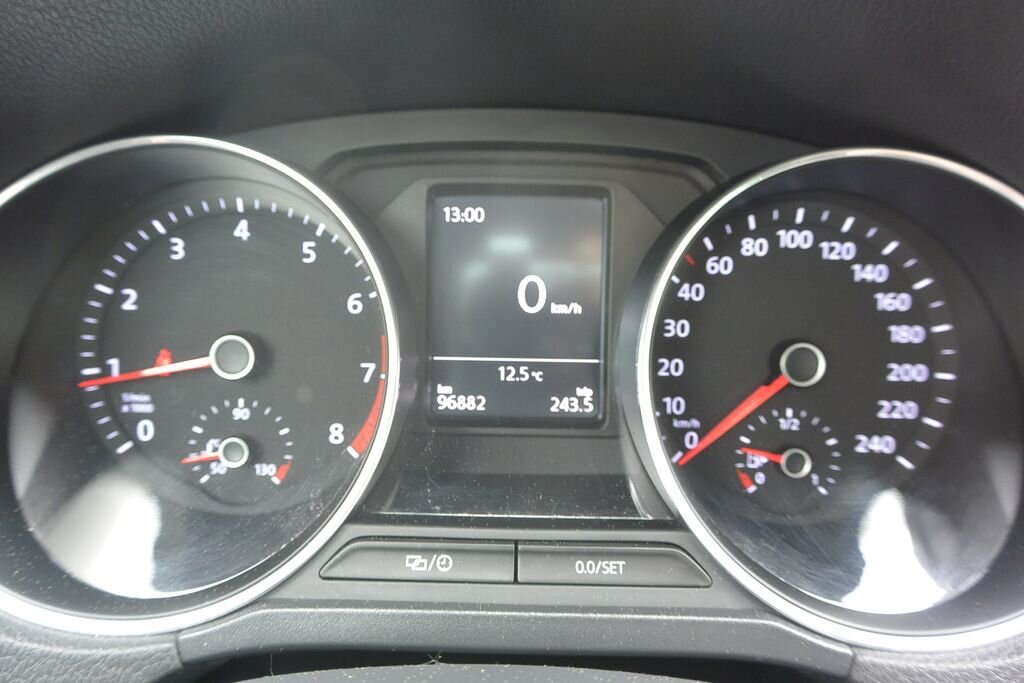 Volkswagen Polo Hatchback 999,0 55 kw