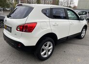 Nissan Qashqai SUV / Terénní 2,0 l 110 kw