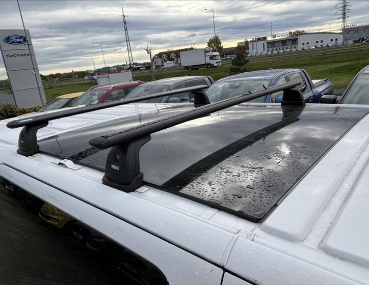 Peugeot Traveller 11