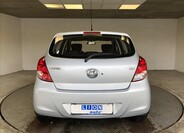 Hyundai i20 6