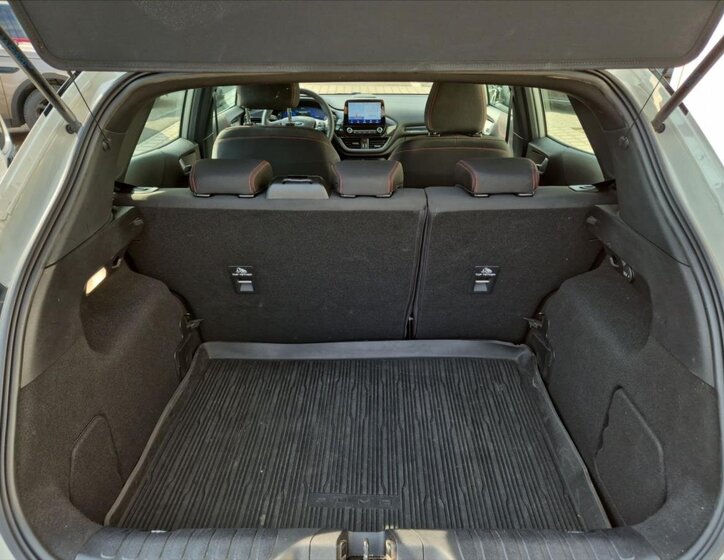 Ford Puma Hatchback 999,0 91 kw