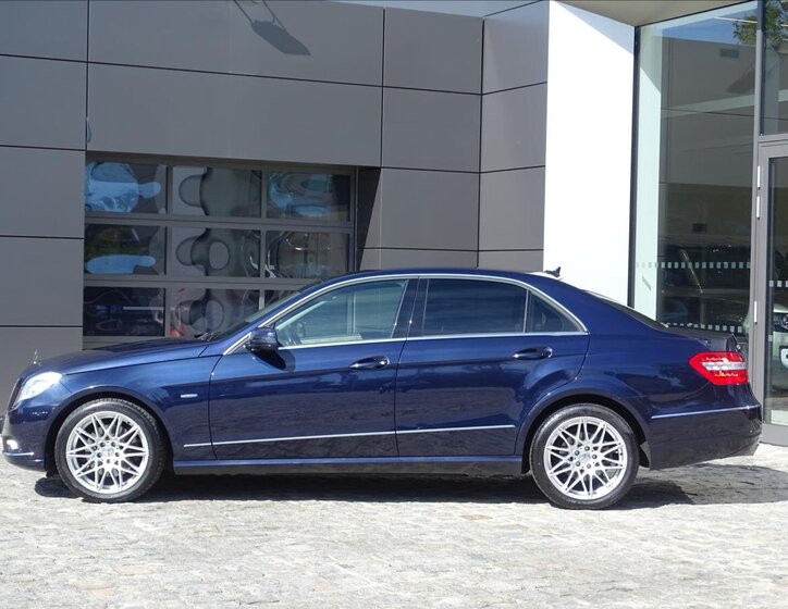 Mercedes-Benz Třídy E 6