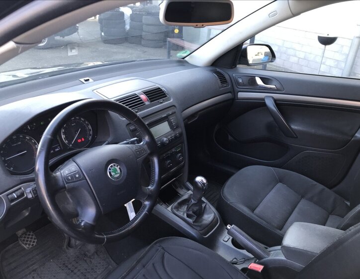 Škoda Octavia Kombi 2,0 l 103 kw