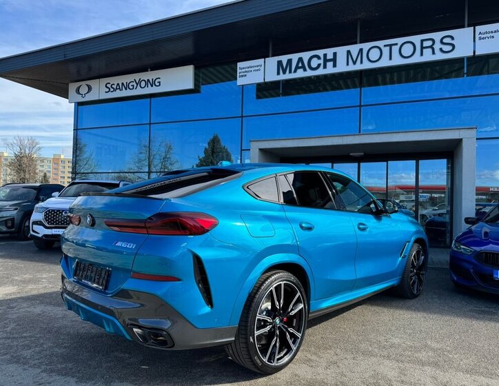 BMW X6 SUV / Terénní 4,4 l 390 kw