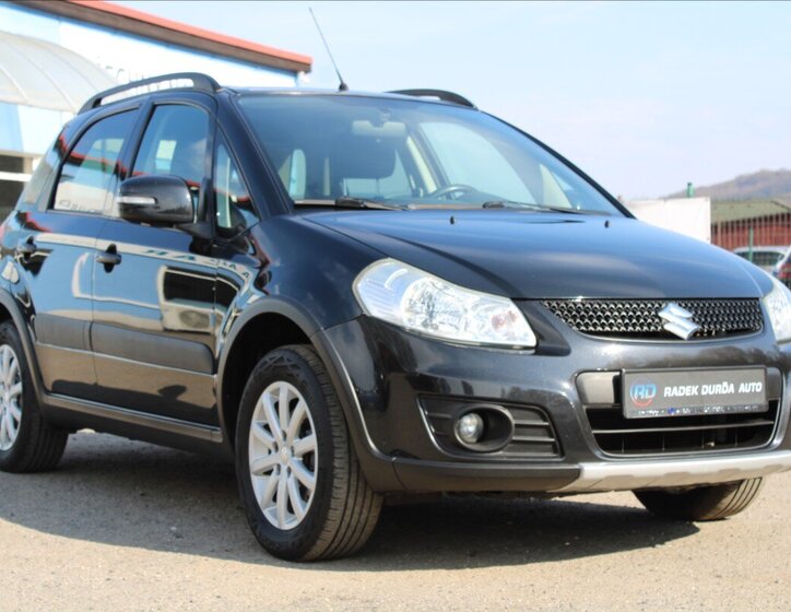 Suzuki SX4 Hatchback 1,6 l 88 kw