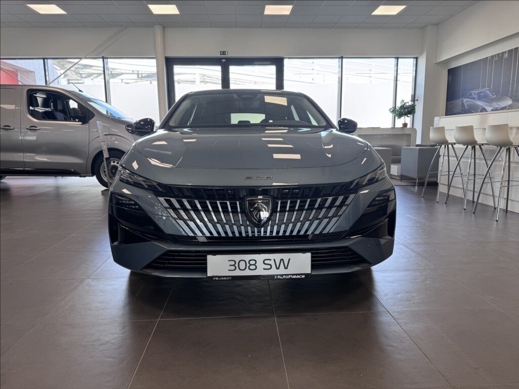 Peugeot 308 Kombi 1,2 l 100 kw