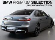 BMW i7 5
