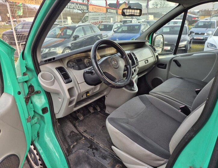 Opel Vivaro Valník 2,0 l 66 kw