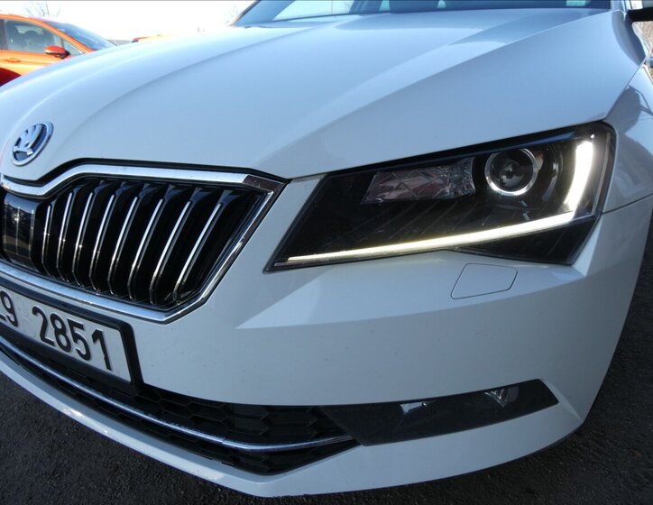 Škoda Superb Kombi 2,0 l 110 kw