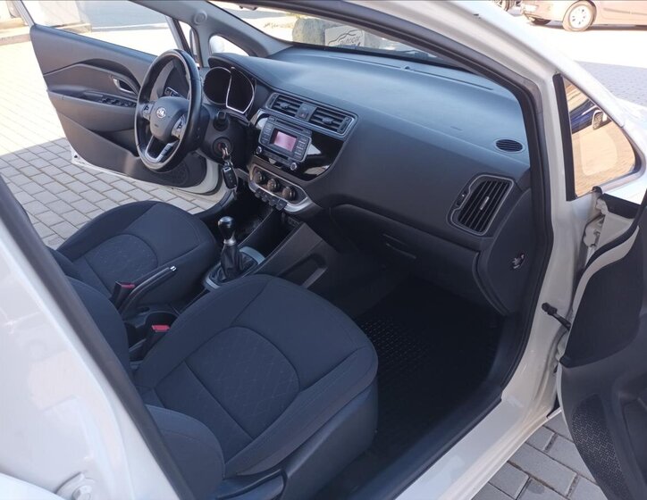 KIA Rio Hatchback 1,2 l 62 kw