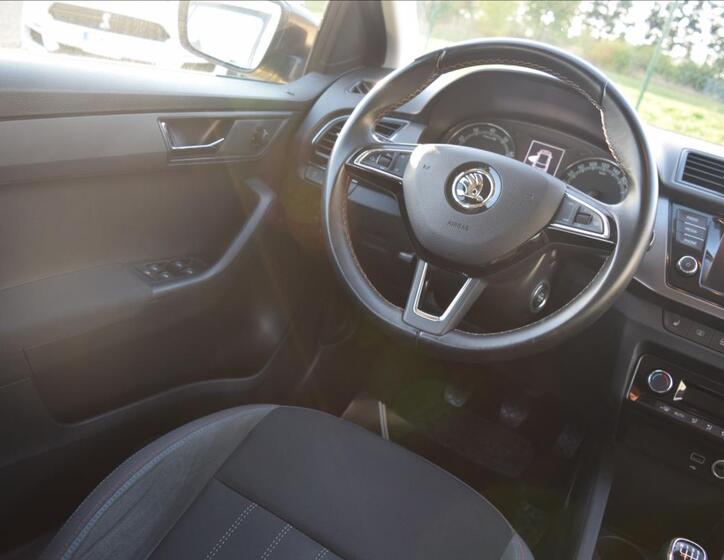Škoda Fabia 30