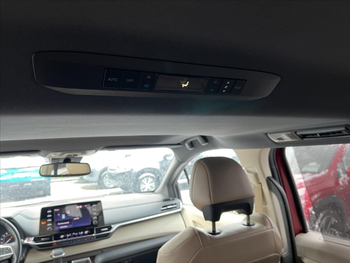 Toyota Sienna MPV 2,5 l 180 kw