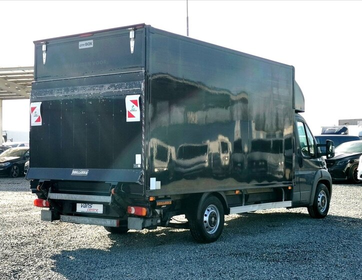 Peugeot Boxer Skříň 2,2 l 110 kw