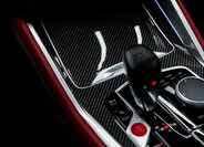 BMW X6 SUV 4,4 l 460 kw