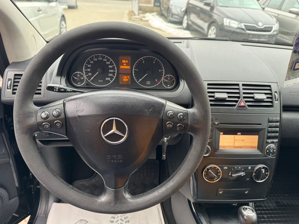 Mercedes-Benz Třídy A Hatchback 2,0 l 80 kw