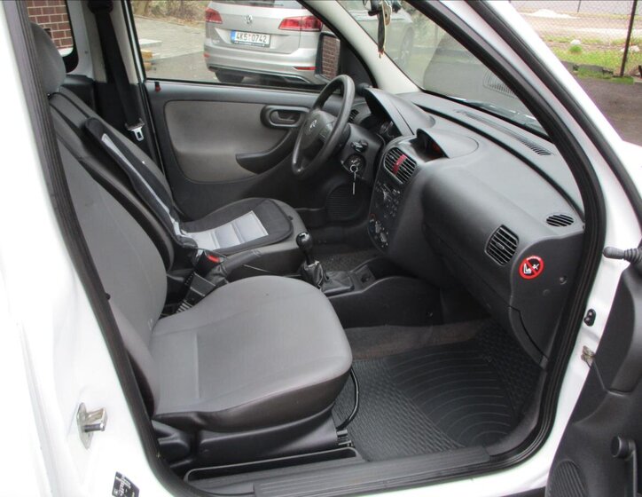Opel Combo Kombi 1,7 l 74 kw