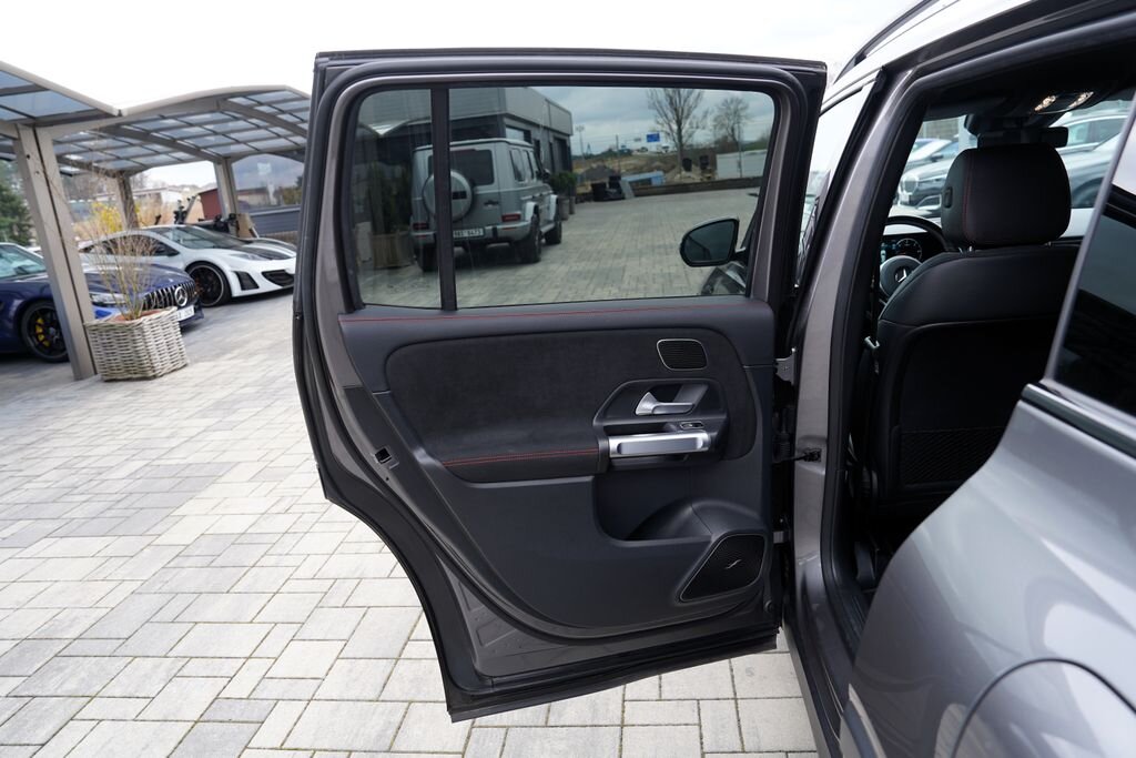 Mercedes-Benz GLB SUV / Terénní 2,0 l 110 kw