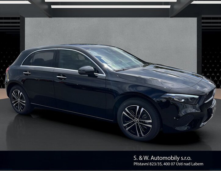 Mercedes-Benz Třídy A Hatchback 1,3 l 120 kw