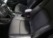 Toyota Yaris 9