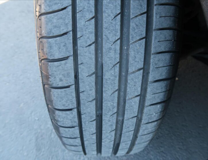 Peugeot 3008 SUV / Terénní 1,2 l 96 kw