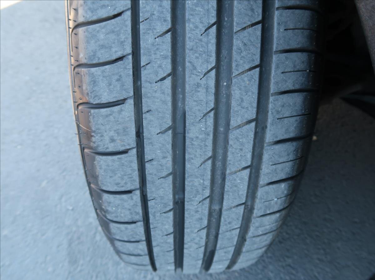 Peugeot 3008 SUV / Terénní 1,2 l 96 kw