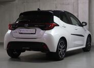 Toyota Yaris 5