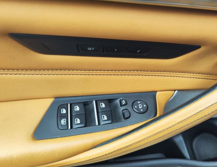 BMW Řada 5 Sedan / Limuzína 3,0 l 235 kw