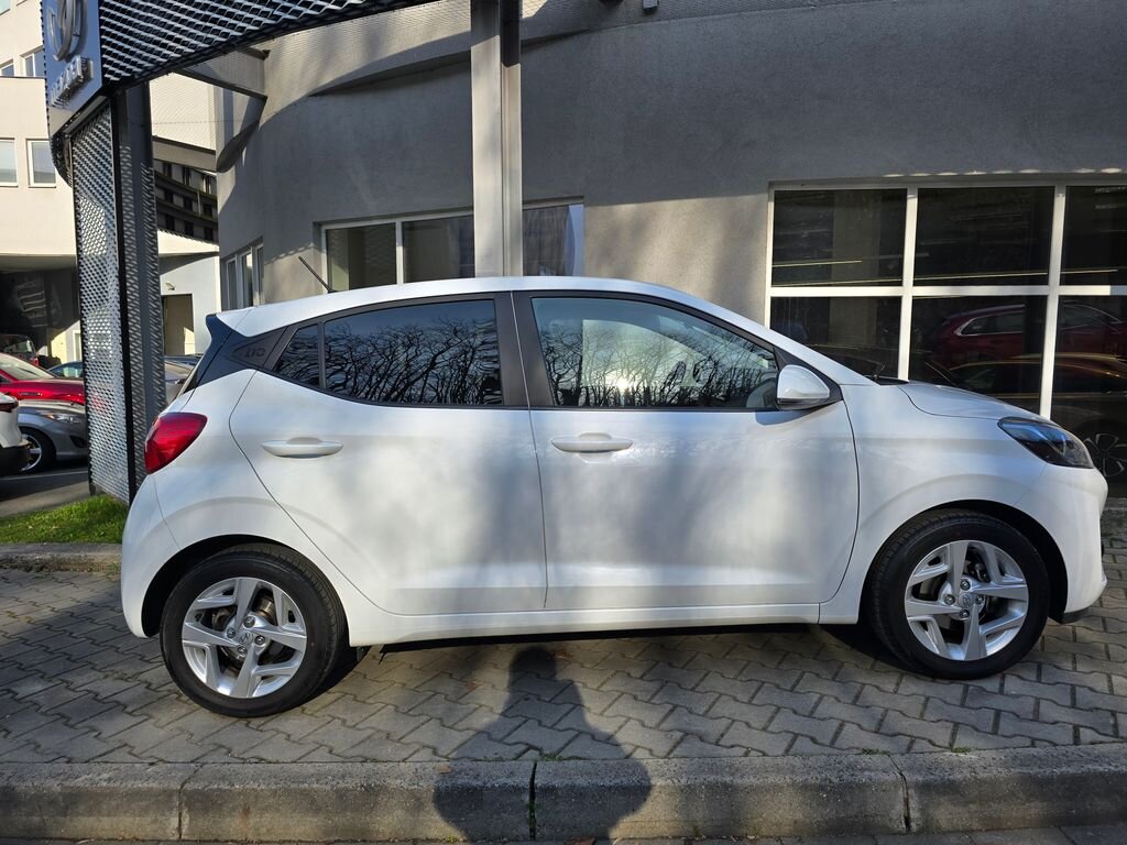 Hyundai i10 Hatchback 1,2 l 61 kw