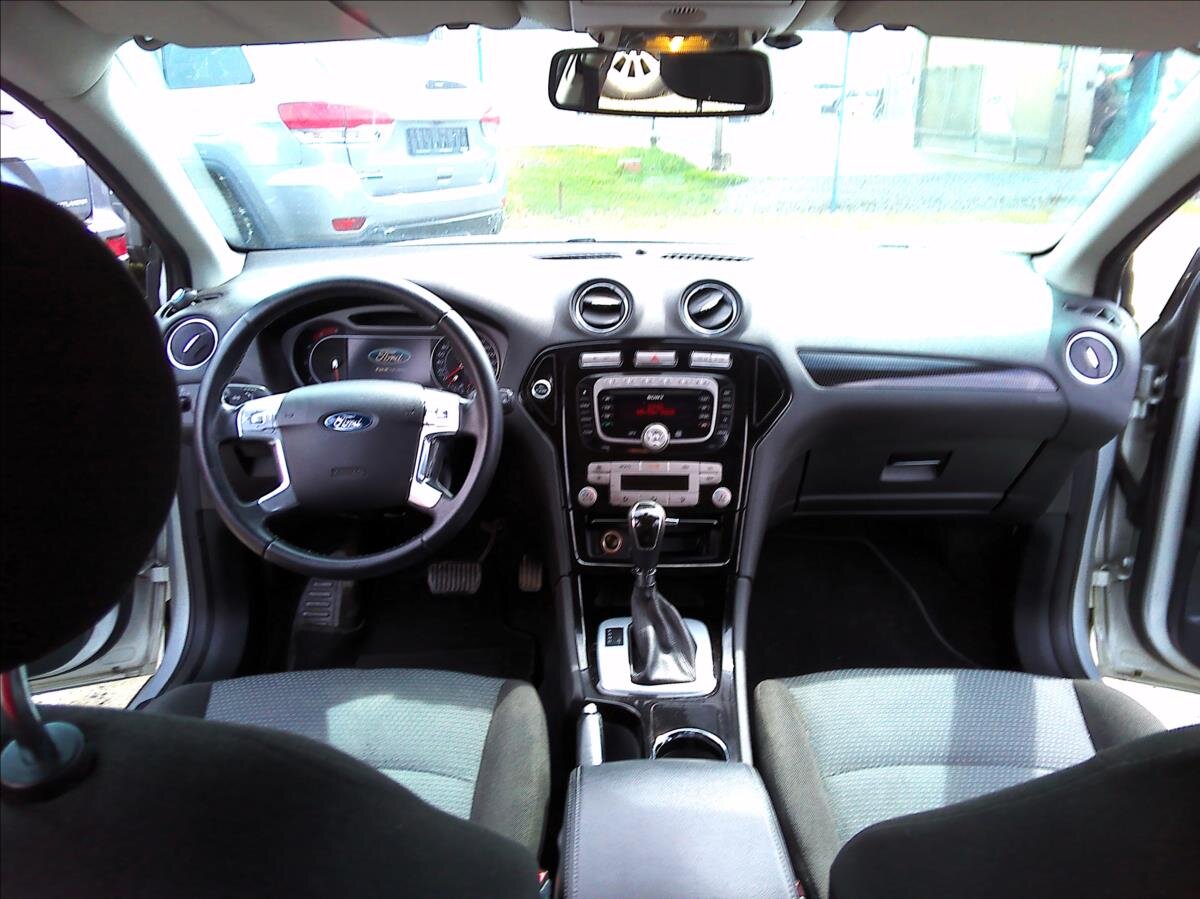 Ford Mondeo Kombi 2,0 l 103 kw