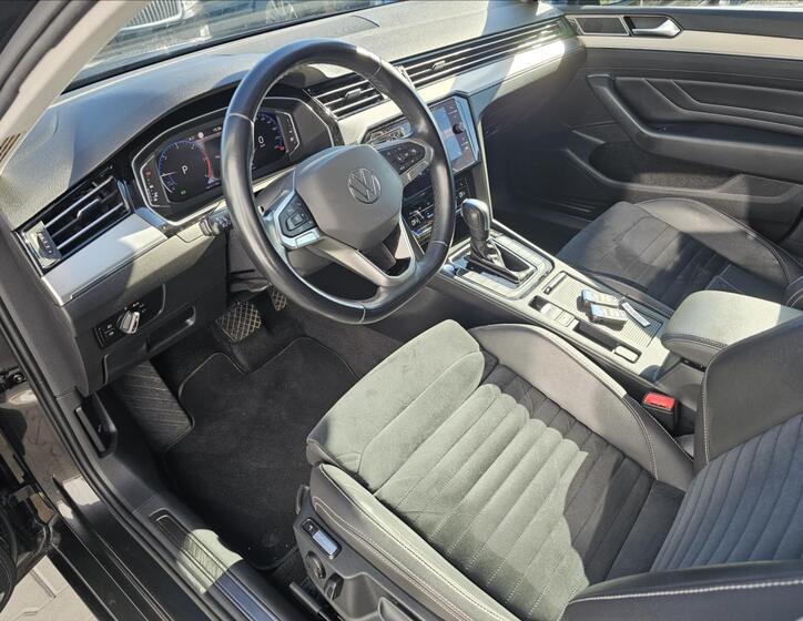 Volkswagen Passat 12