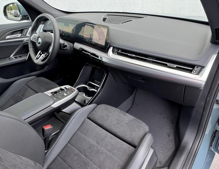 BMW X1 SUV 2,0 l 120 kw