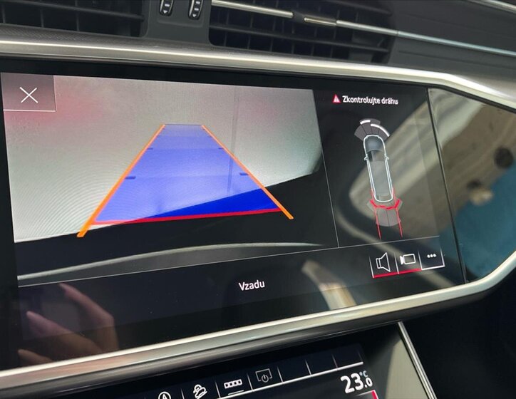 Audi A6 Allroad Kombi 3,0 l 253 kw