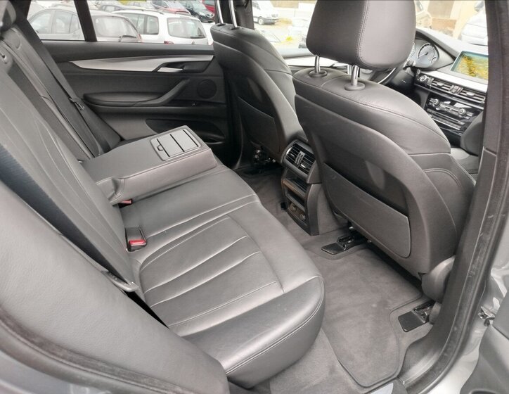 BMW X5 SUV / Terénní 3,0 l 190 kw