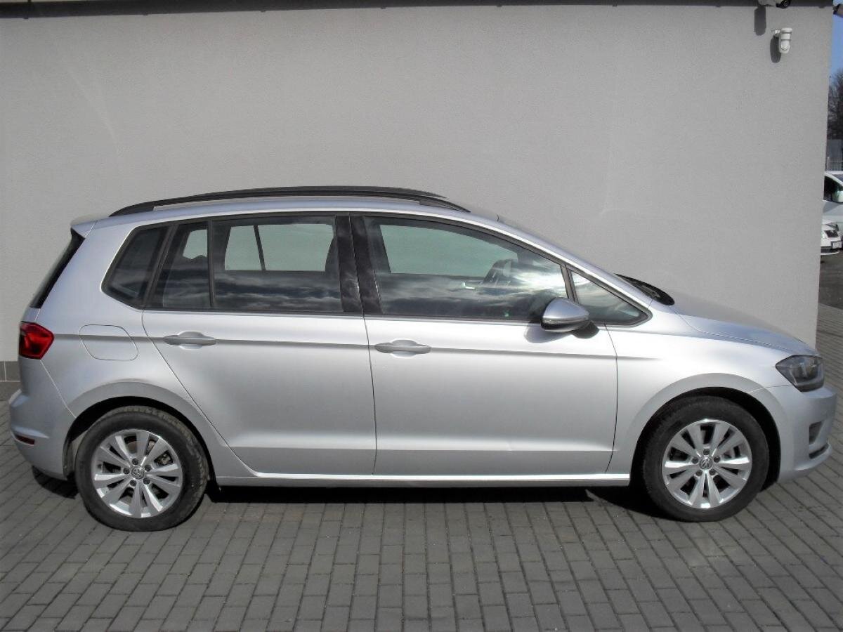 Volkswagen Golf Sportsvan VAN / Minibus 1,6 l 66 kw