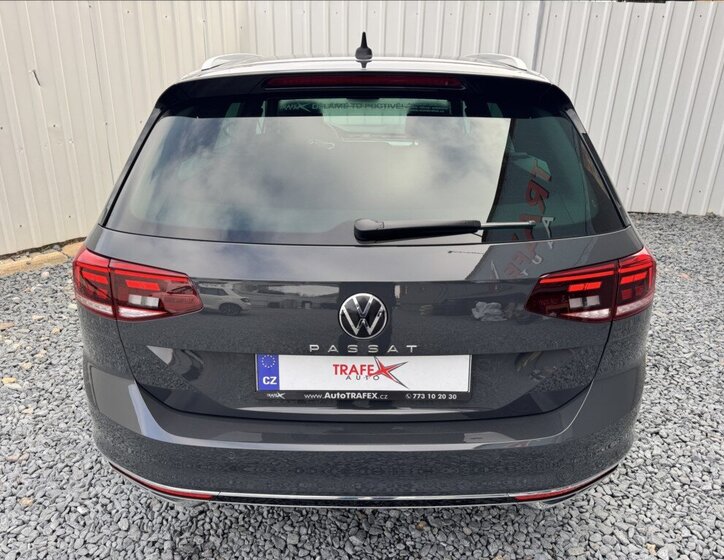 Volkswagen Passat Kombi 1,5 l 110 kw