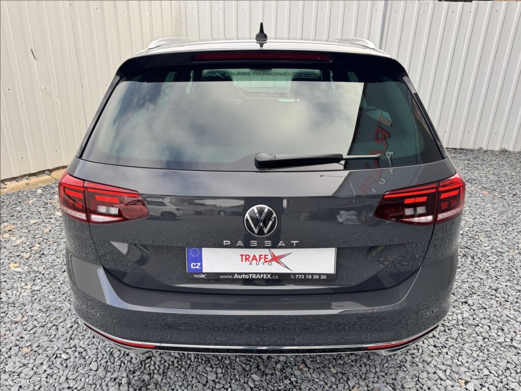 Volkswagen Passat Kombi 1,5 l 110 kw