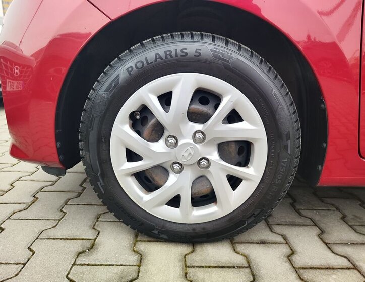 Hyundai i10 Hatchback 998,0 49 kw