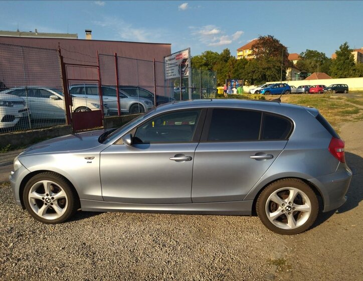 BMW Řada 1 8